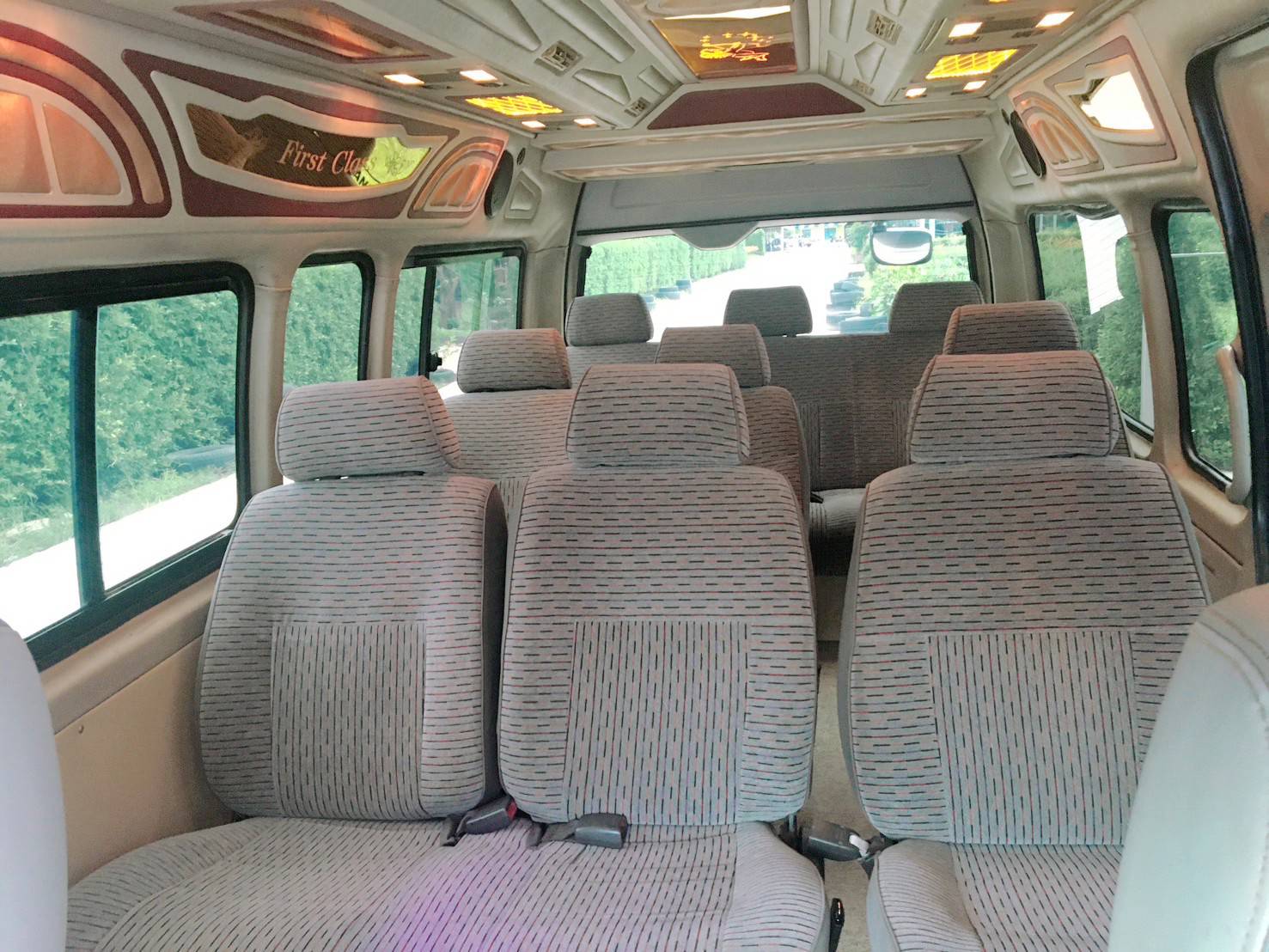 เช่ารถตู้สุราษฎร์ธานี