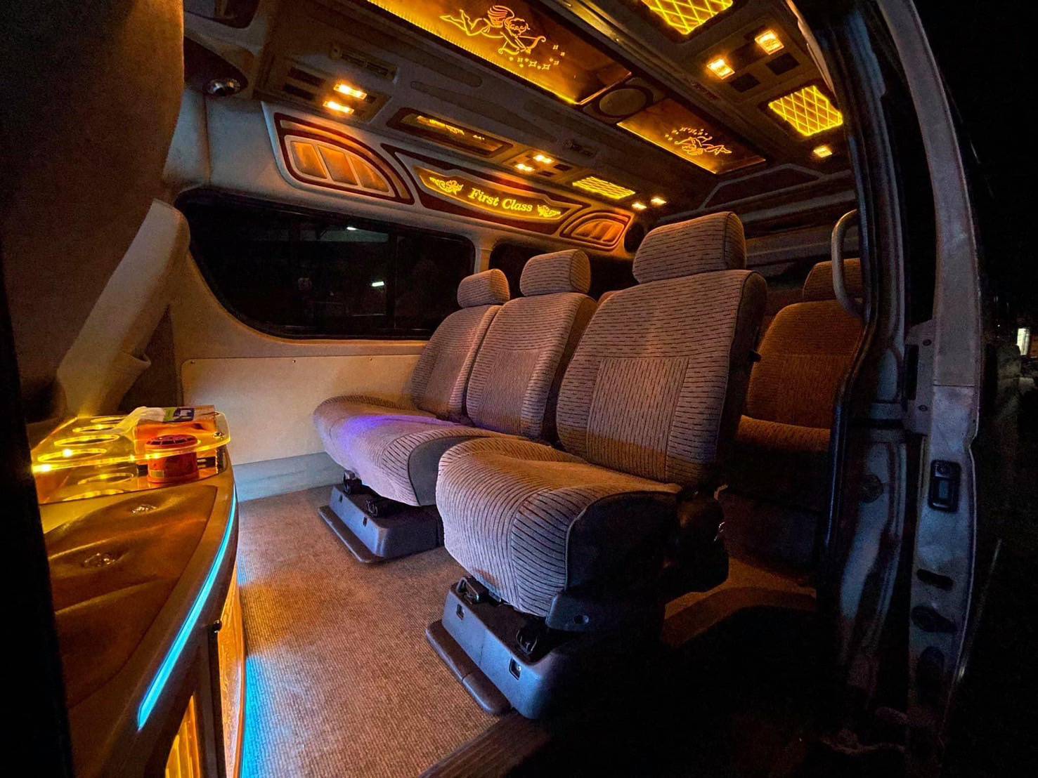 รถตู้รับส่งท่าเรือดอนสัก